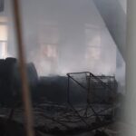 Milano, incendio in capannone occupato da senzatetto: in corso operazioni spegnimento