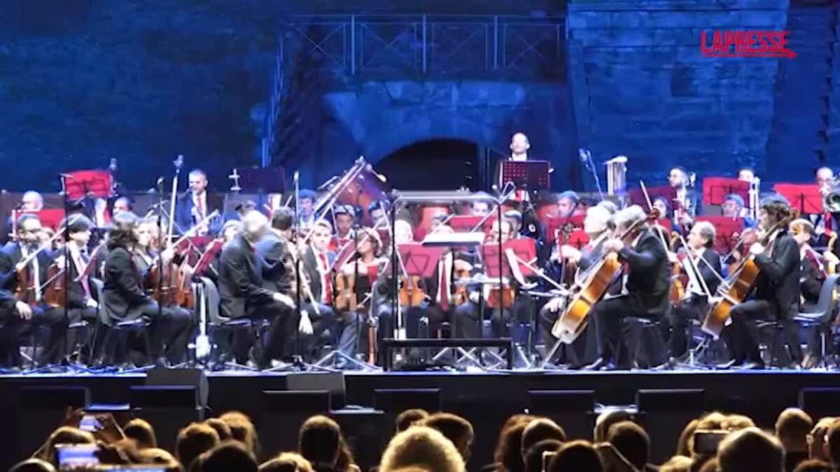 VIDEO G7 Cultura, delegazioni a Pompei per il concerto della Nuova Orchestra Scarlatti VIDEO G7 Cultura, delegazioni a Pompei per il concerto della Nuova Orchestra Scarlatti