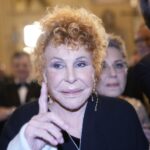 Ornella Vanoni compie 90 anni, la cantante: “Triste? No mi sento come ieri”