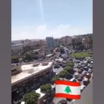 Medioriente, migliaia in fuga da sud Libano: gli ingorghi di auto nella città di Sidone