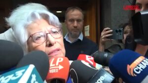 Giulia Cecchettin, la nonna di Giulia al processo: “Era sempre gioiosa, ricordatela così”