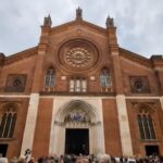 Paola Marella, a Milano i funerali dell’architetta e conduttrice tv