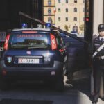 Torino, uccide figlia di 10 mesi nella vasca e tenta suicidio nel Canavese