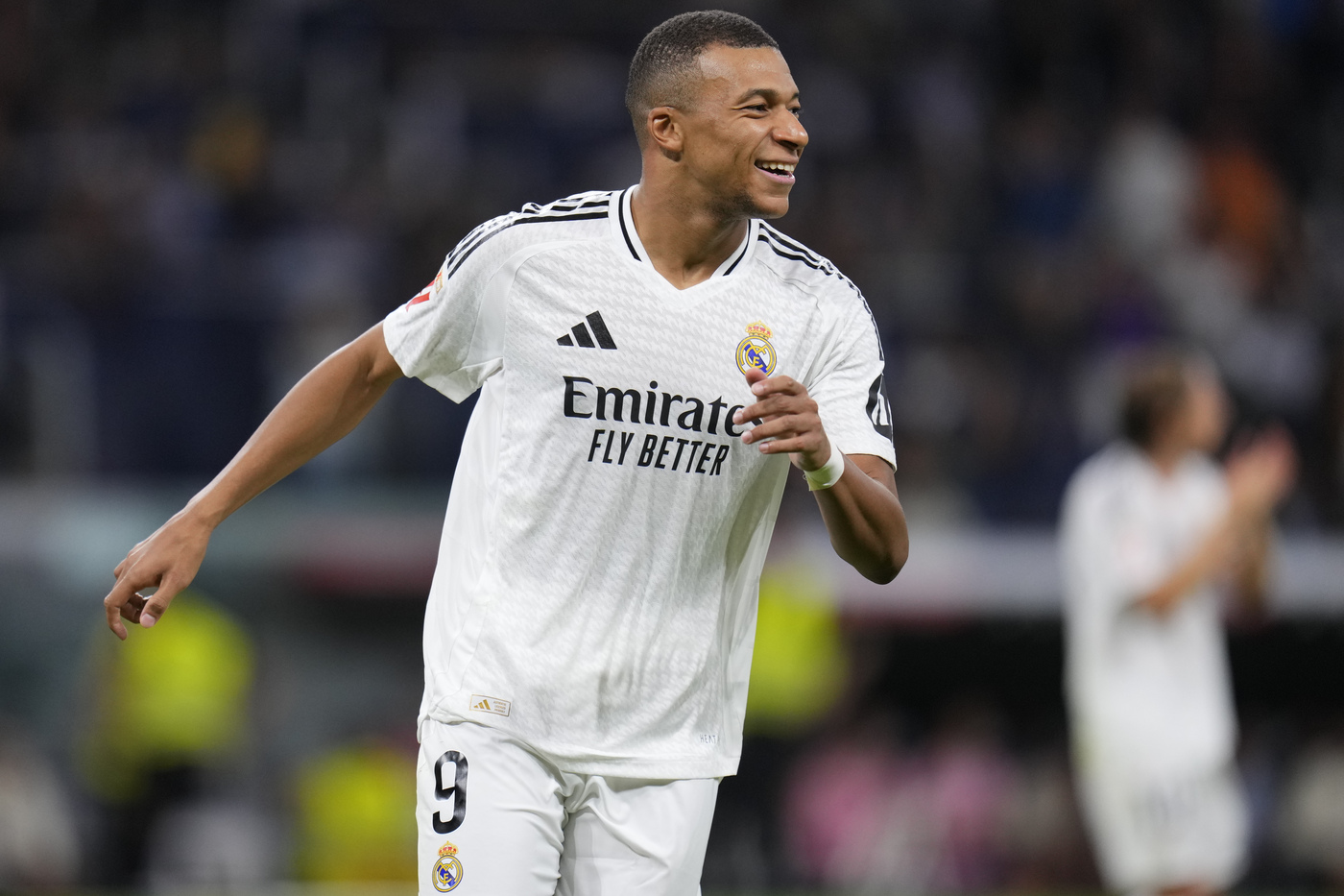 Real Madrid, infortunio muscolare: 3 settimane di stop per Mbappé
