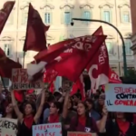 Roma, presidio contro Ddl Sicurezza: manifestanti cantano ‘Bella ciao’ sotto il Senato