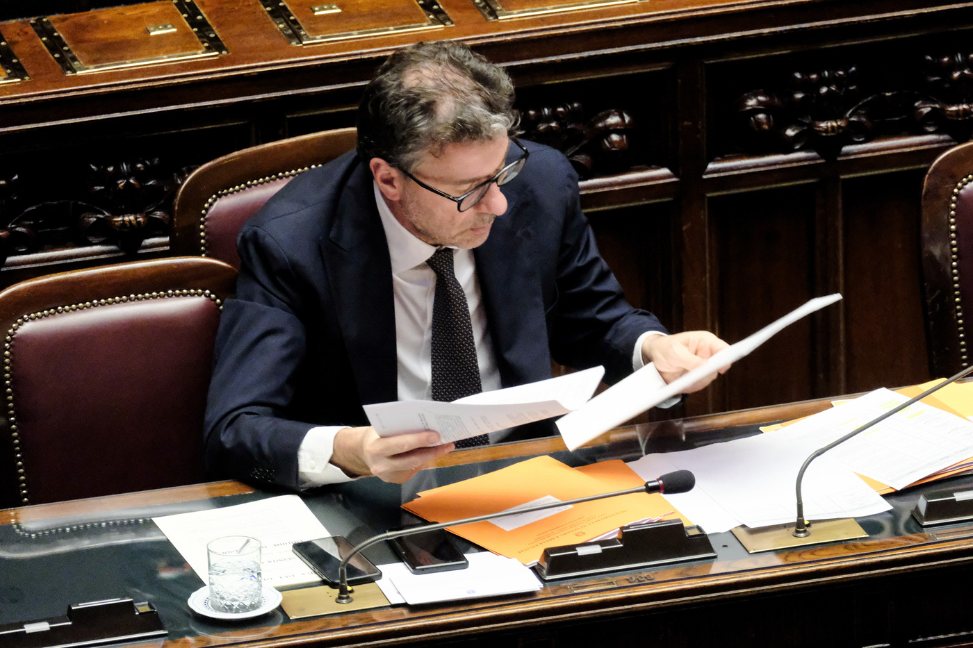 Manovra, confermati taglio cuneo e nuove aliquote Irpef: si lavora a contributo banche