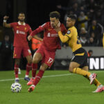Premier League, il Liverpool batte i Wolves e sale in vetta