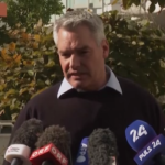 Elezioni Austria, il voto del cancelliere Karl Nehammer: “Importante garantire stabilità”