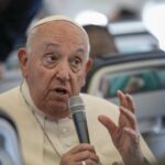 Aborto, Papa: “È omicidio, medici che lo praticano sono sicari”