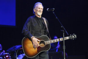 Morto a 88 anni Kris Kristofferson, artista country e attore