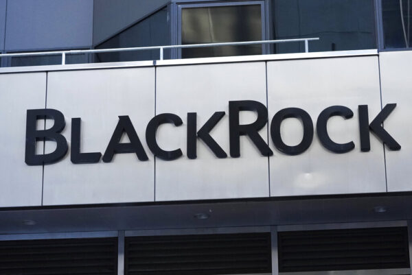 Governo, Meloni riceve Ad BlackRock: tavolo per investimenti su infrastrutture