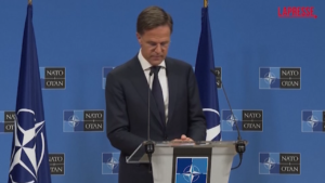 Nato, Rutte: “Costo sostegno a Ucraina molto più basso di una sconfitta”