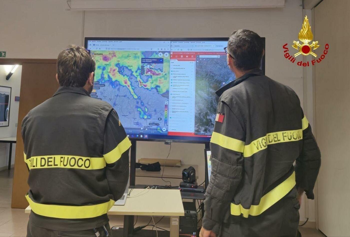 Maltempo, allerta meteo arancione in quattro regioni: rischio idrogeologico