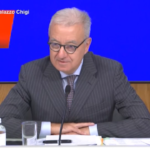 Migranti, Mantovano su decreto flussi: “Nostro obiettivo è abolire i click-day”