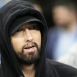 Eminem diventa nonno, l’annuncio nel video di ‘Temporary’