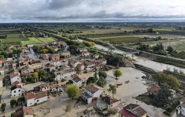 Emilia-Romagna, Traversara di nuovo allagata: rottura dell’argine del fiume Lamone