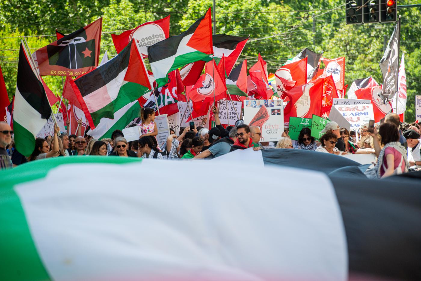 Corteo pro Palestina, attesi a Roma 30 mila manifestanti: ‘sorvegliati speciali’ i centri sociali