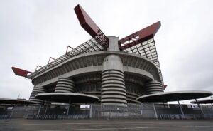 Arresti ultras, il ‘re’ dei parcheggi sul nuovo stadio: “10mila euro a posto auto”