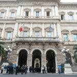 Manovra, Bankitalia: crescita 2024 ferma allo 0,8%. Allarme su sostenibilità pensioni
