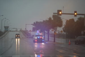 Uragano Milton minaccia la Florida, venti a quasi 250 km orari