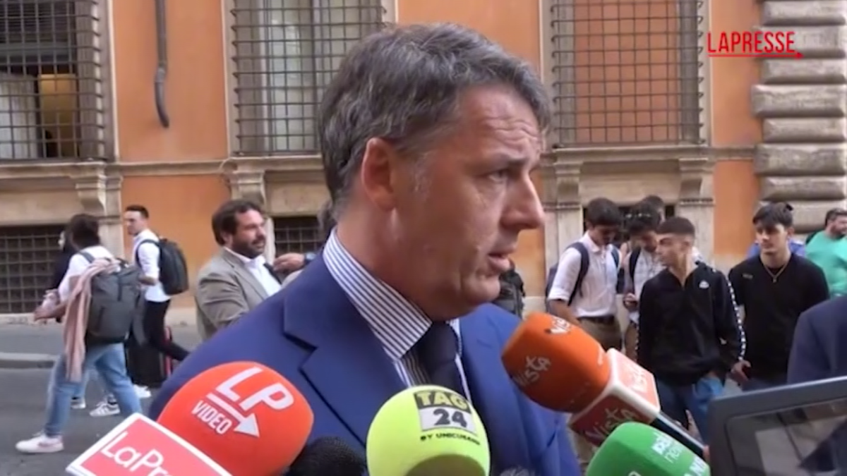 VIDEO Libano, Renzi sull’attacco a basi Unifil: “Tajani ci relazioni immediatamente”