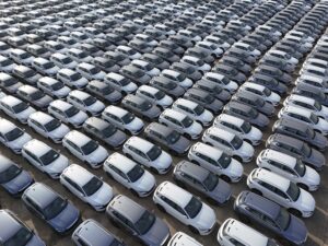 Trento, noleggia mille auto e le rivende: 47enne ricercato in tutta Europa