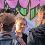 Fridays for Future, Greta Thunberg a Milano con la kefiah