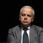Mafia, Piantedosi: “Allo studio ipotesi intermedia su scioglimento Comuni”