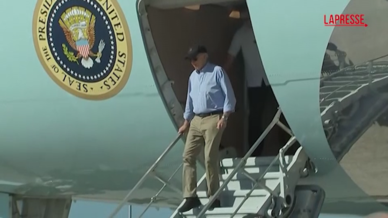 Usa, il presidente Biden arriva in Florida visitare le zone colpite dall’uragano Milton