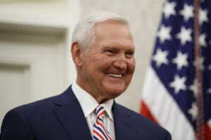 NBA, è morto a 86 anni Jerry West