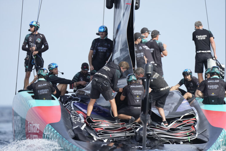 Vela, 37th America's Cup