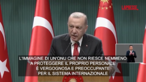 Libano, Erdogan: “Onu vergognosa, non sa proteggere Unifil”