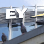 Milano, gare truccate in favore Ernst&Young: perquisiti uffici società in Regione Lombardia