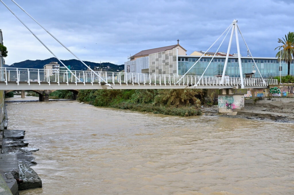 Galleria foto 'Maltempo: allerta massima in Liguria, frane e corsi d’acqua in piena' - foto 7