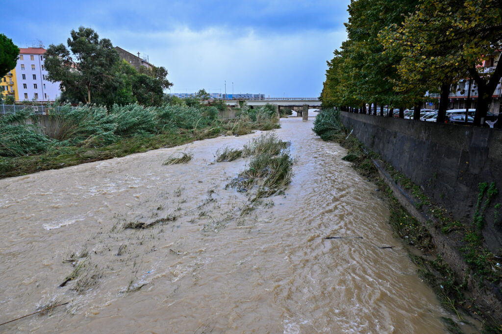Galleria foto 'Maltempo: allerta massima in Liguria, frane e corsi d’acqua in piena' - foto 9