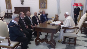 Papa Francesco incontra in Vaticano israeliani e palestinesi