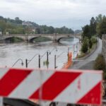 Torino - La situazione del fiume Po ad altezza dei Murazzi dopo le pesanti precipitazioni