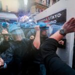 Scontri a Napoli a margine del G7 dei ministri della difesa