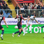 Serie A, Genoa-Bologna 2-2: una doppietta di Pinamonti salva Gilardino