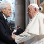 Vaticano, Mattarella alla messa per le canonizzazioni celebrata dal Papa