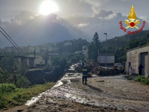 Maltempo, esondazioni tra Catanzaro e Reggio Calabria: isolato comune Maida