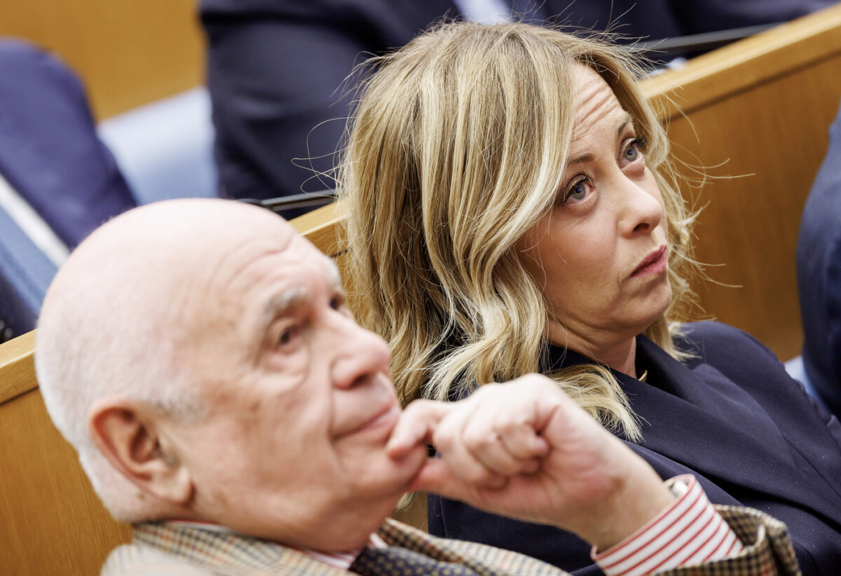 Migranti, Meloni alza scontro con toghe. Anm: “Toni senza precedenti” Migranti, Meloni alza scontro con toghe. Anm: “Toni senza precedenti”