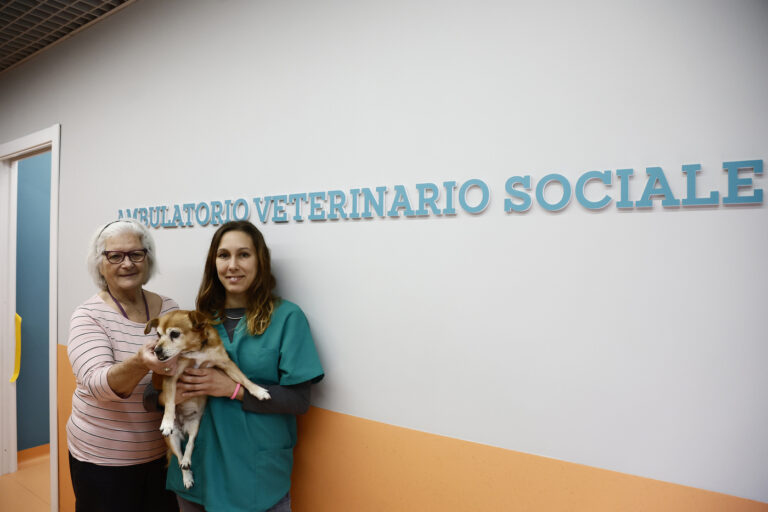 Roma, arriva il veterinario sociale: un aiuto per persone fragili e i loro cuccioli