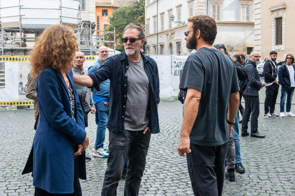 Galleria foto 'Roma: attori, registi e Irriducibili della Lazio per l’addio a Adamo Dionisi' - foto 3