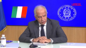 Migranti, Piantedosi: “Tre Paesi non più sicuri, Camerun, Colombia e Nigeria”
