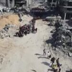 Gaza, in un video la marea umana che lascia Jabalia