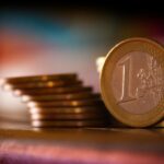 Per Eurostat rapporto deficit/Pil Italia sale al 137%