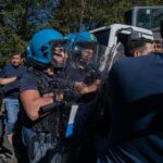 Sicurezza, petizione di Fratelli d’Italia: più tutela agli agenti e aumento pene per resistenza e violenze