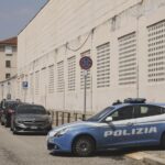 Reggio Emilia, violenza sessuale su figlia minorenne: arrestato