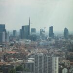 Milano, inchiesta grattacieli: in rogiti inseriti risarcimenti per chi compra